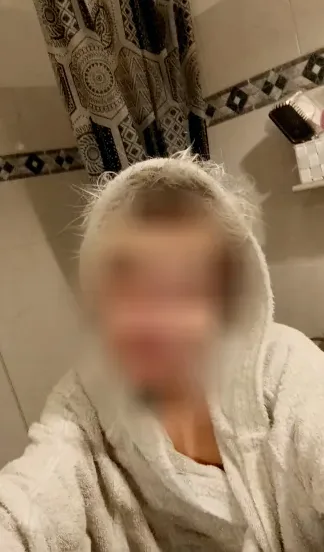 Daniela, 38