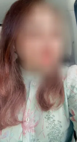 Dragana, 32