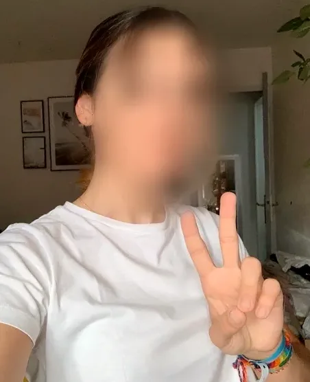 Greta, 29