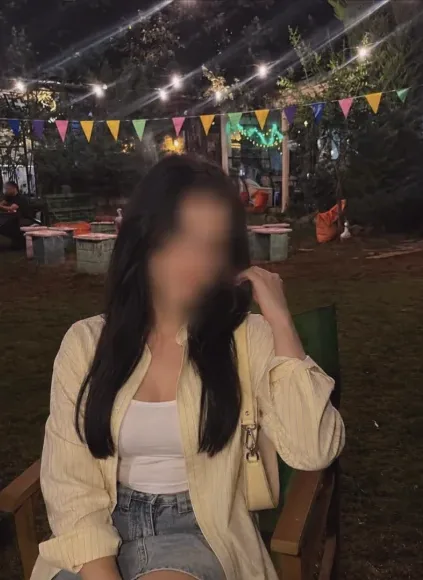 Lena, 24