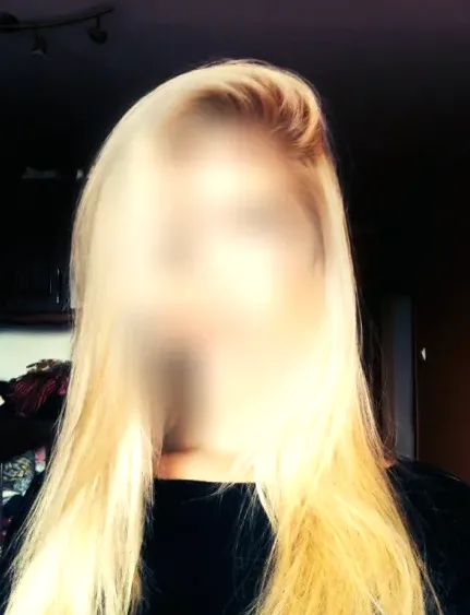 Miriam, 28