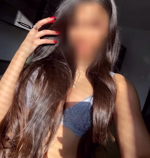 Patricia, 32
