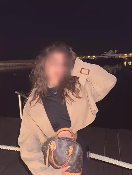 Tanja, 29