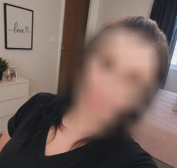 Theresa, 37