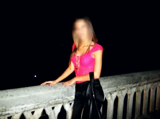 Valentina, 33